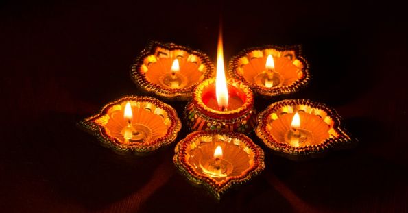 diyas